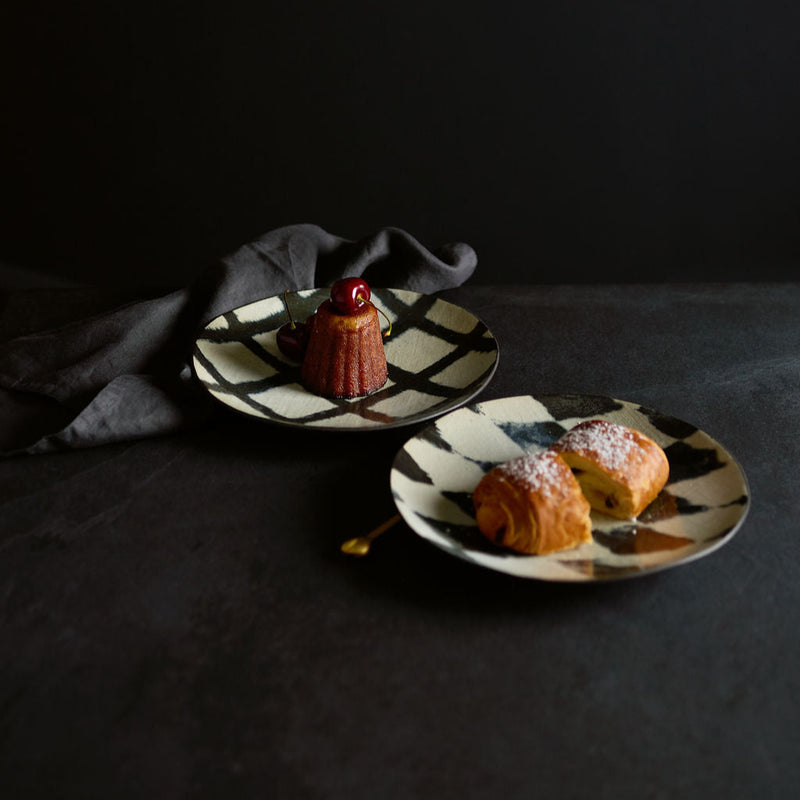 NEW Otto 21cm Cross Side Plate - PRE-ORDER FOR NOV